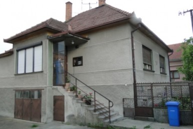 Дом в словакии недвижимость в париже цены